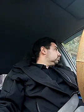 Snapshot of robredoj chatting on 09-29-25, 10:14 robredoj online show from 09-29-25, 10:14