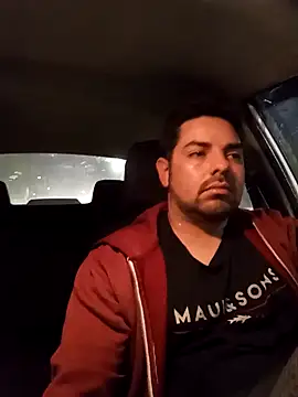 Snapshot of robredoj chatting on 10-19-25, 01:28 robredoj online show from 10-19-25, 01:28