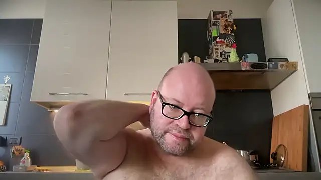 theitalianbear online show from 12-03-24, 08:49