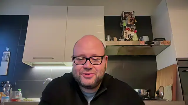 theitalianbear online show from 12-05-24, 03:06