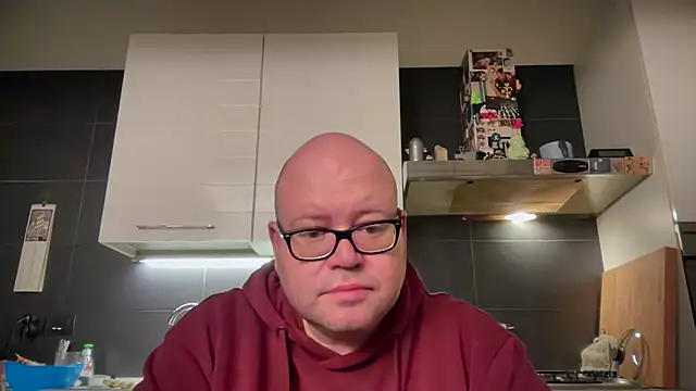 theitalianbear online show from 12-21-24, 03:03