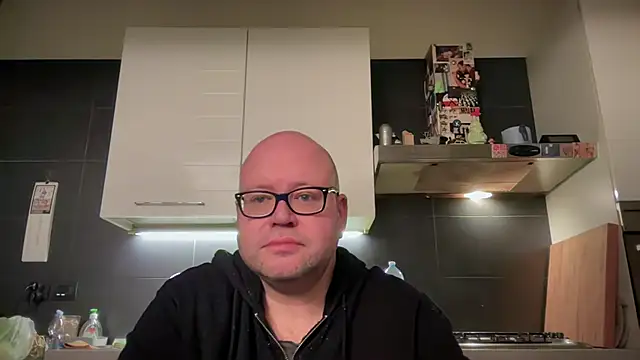 theitalianbear online show from 02-04-25, 12:19