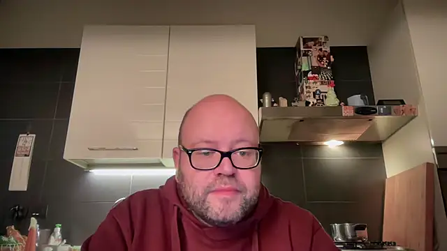 theitalianbear online show from 02-19-25, 04:55