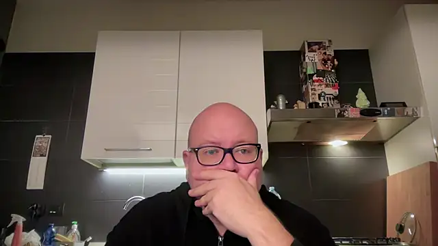 theitalianbear online show from 10-19-25, 12:22