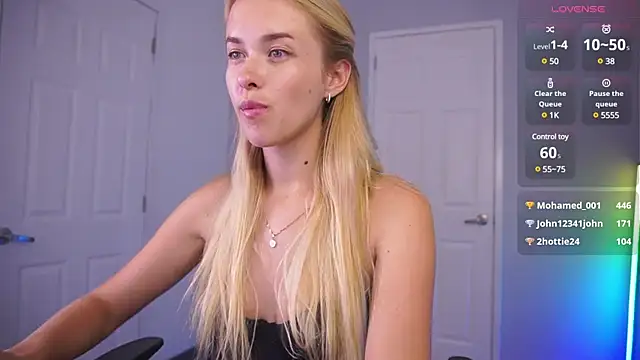 DanikaDillan online show from 12-20-24, 04:42