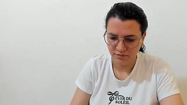 MARILYN GARCIA online show from 11-09-25, 04:27