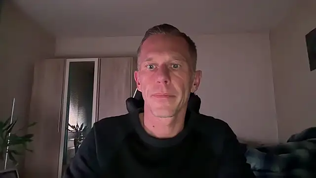 Snapshot of slaveboy2016@xh chatting on 12-02-24, 09:17 slaveboy2016xh online show from 12-02-24, 09:17