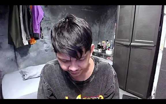 asianPinoy4you online show from 01-10-26, 04:14