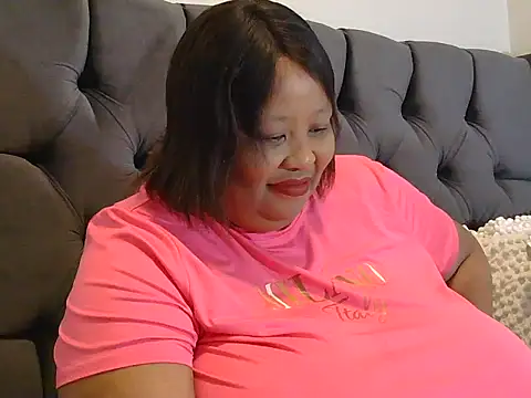 nancy111 online show from 11-18-25, 02:50