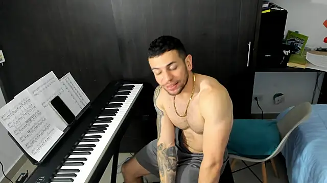 logan smith online show from 12-22-25, 02:08