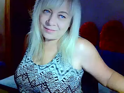 AgoniA7 online show from 10-21-25, 03:07