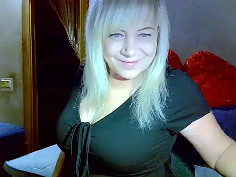 AgoniA7 online show from 10-26-25, 01:22