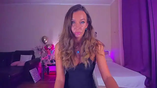 EmmaAbramson online show from 12-16-25, 04:01