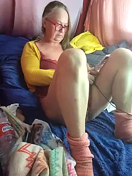 MucMilf59 online show from 03-03-25, 07:49