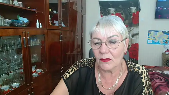 JenaCheim online show from 10-19-25, 05:52