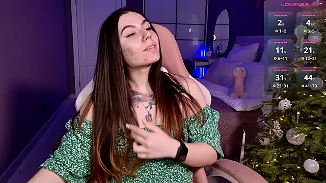 Snapshot of Foxohlove chatting on 01-16-25, 06:06 Foxohlove online show from 01-16-25, 06:06