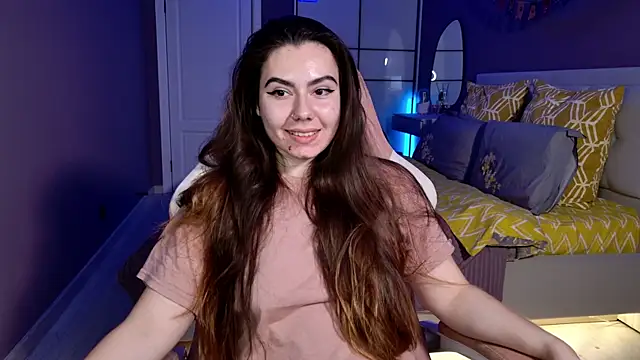 Snapshot of Foxohlove chatting on 09-25-25, 04:54 Foxohlove online show from 09-25-25, 04:54