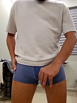 Snapshot of shakir12340 chatting on 11-27-25, 06:54 shakir12340 online show from 11-27-25, 06:54