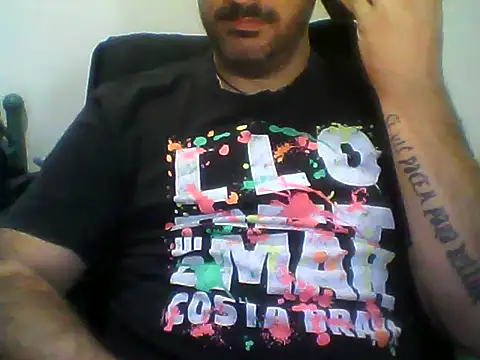 Snapshot of Italian_dark_desire chatting on 11-14-25, 10:03 Italian dark desire online show from 11-14-25, 10:03