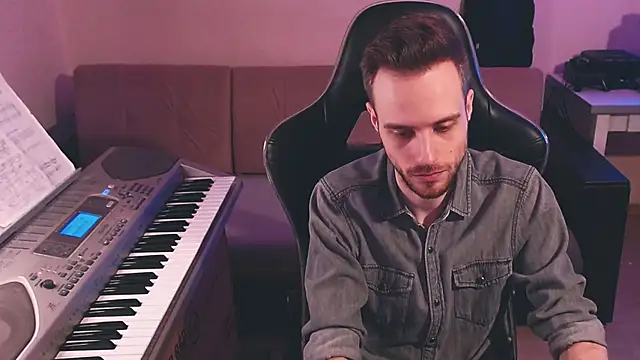 Sweetparker online show from 10-23-25, 05:01