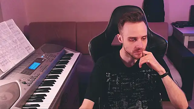 Sweetparker online show from 12-19-25, 02:35