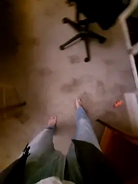 realeasy1 online show from 10-24-25, 01:46