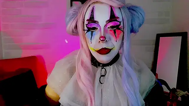 Snapshot of sky_girl1 chatting on 10-24-25, 03:47 sky girl1 online show from 10-24-25, 03:47