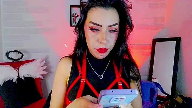 Snapshot of sky_girl1 chatting on 10-26-25, 06:52 sky girl1 online show from 10-26-25, 06:52