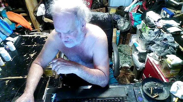 russtee online show from 10-07-25, 02:14