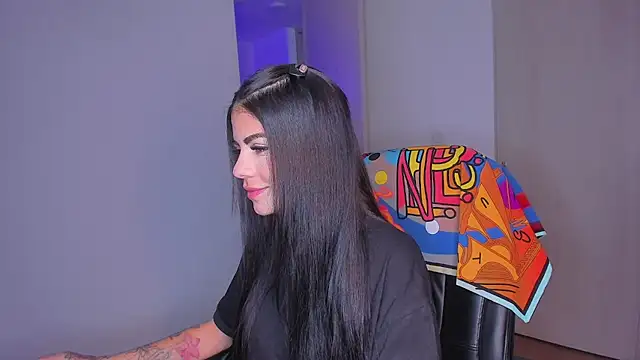 Lisegg  online show from 12-18-25, 12:22