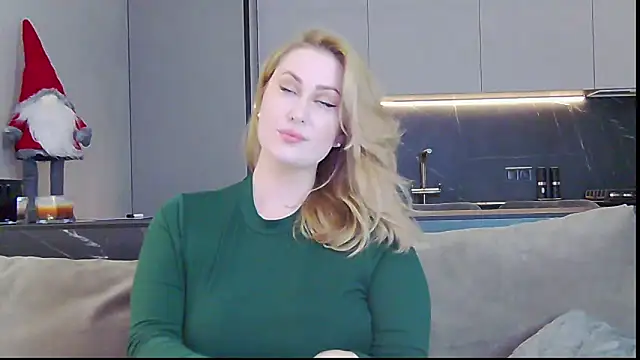 Snapshot of Sinful_Eyes chatting on 12-28-24, 01:38 Sinful Eyes online show from 12-28-24, 01:38