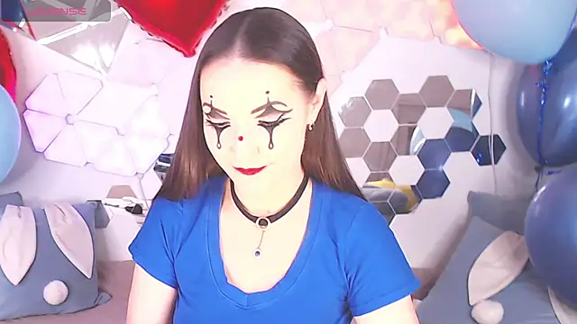 LexiKiss online show from 03-19-25, 08:55