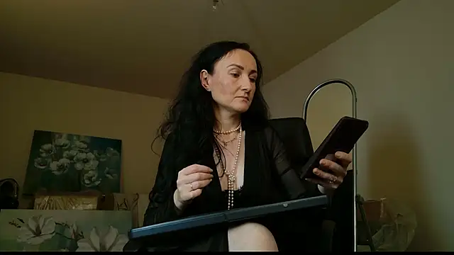 Snapshot of lara_heaven chatting on 09-15-25, 06:46 lara heaven online show from 09-15-25, 06:46