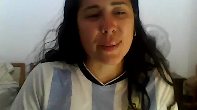 Snapshot of StefyStar_Sexy chatting on 02-03-25, 03:38 StefyStar Sexy online show from 02-03-25, 03:38