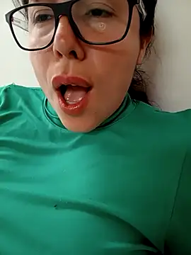 Snapshot of StefyStar_Sexy chatting on 10-30-25, 11:11 StefyStar Sexy online show from 10-30-25, 11:11