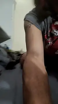 Snapshot of sissyvee chatting on 02-21-25, 02:38 sissyvee online show from 02-21-25, 02:38