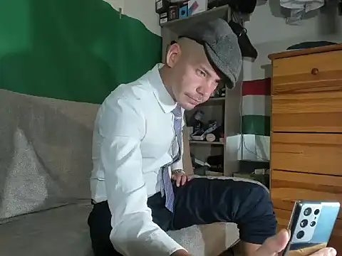 viraglaci18xh online show from 10-18-25, 02:29