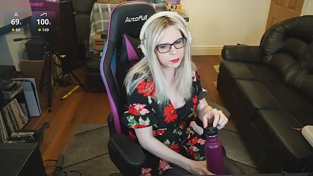 KelseyCobalt online show from 10-26-25, 09:42