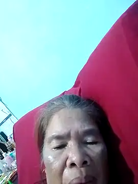 Snapshot of sexylizzy4u chatting on 10-12-25, 11:31 sexylizzy4u online show from 10-12-25, 11:31