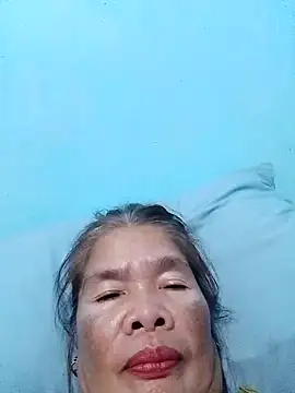 Snapshot of sexylizzy4u chatting on 10-16-25, 01:23 sexylizzy4u online show from 10-16-25, 01:23