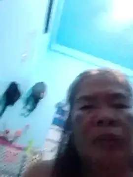 Snapshot of sexylizzy4u chatting on 12-19-25, 02:35 sexylizzy4u online show from 12-19-25, 02:35