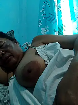 Snapshot of sexylizzy4u chatting on 01-08-26, 06:48 sexylizzy4u online show from 01-08-26, 06:48