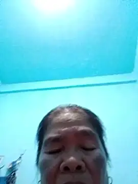 Snapshot of sexylizzy4u chatting on 01-13-26, 01:49 sexylizzy4u online show from 01-13-26, 01:49