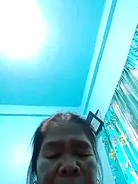 Snapshot of sexylizzy4u chatting on 01-16-26, 07:23 sexylizzy4u online show from 01-16-26, 07:23