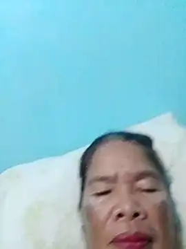 Snapshot of sexylizzy4u chatting on 01-18-26, 02:43 sexylizzy4u online show from 01-18-26, 02:43