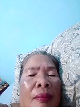 Snapshot of sexylizzy4u chatting on 02-15-26, 01:09 sexylizzy4u online show from 02-15-26, 01:09