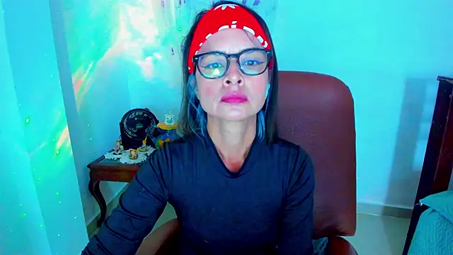 BrianaGarner online show from 01-18-26, 09:13