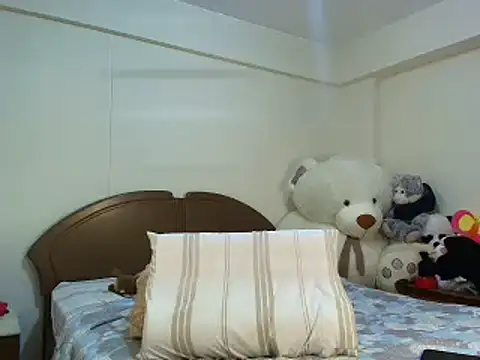 Snapshot of _dannyaldana_ chatting on 01-18-25, 05:15 dannyaldana online show from 01-18-25, 05:15