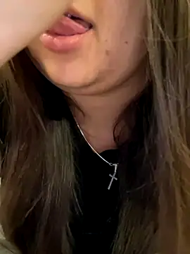 Snapshot of Jane_BBW chatting on 10-08-25, 06:22 Jane BBW online show from 10-08-25, 06:22