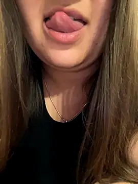 Snapshot of Jane_BBW chatting on 10-20-25, 09:26 Jane BBW online show from 10-20-25, 09:26